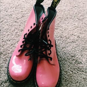 Dr Martens Pink